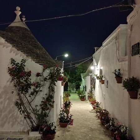 Trullo "Vicolo Fiorito" Villa Alberobello Kültér fotó