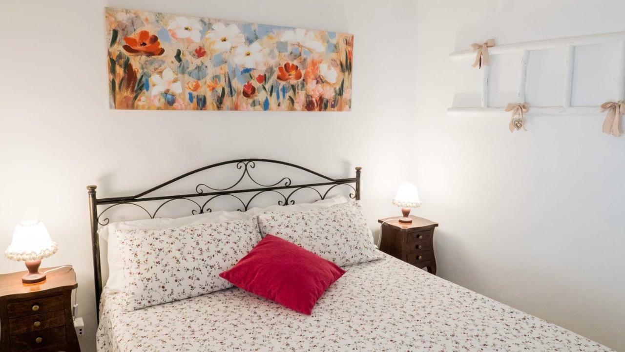 Trullo "Vicolo Fiorito" Villa Alberobello Kültér fotó