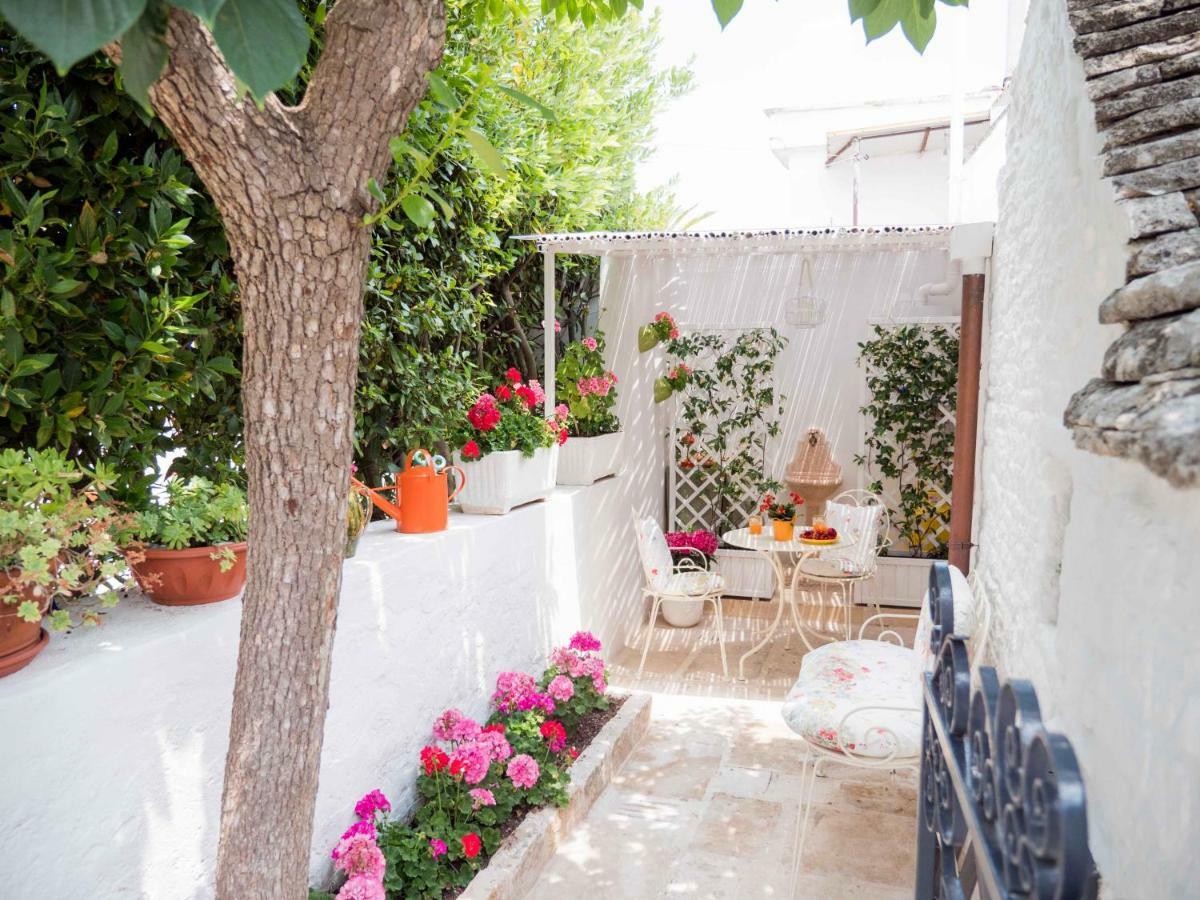 Trullo "Vicolo Fiorito" Villa Alberobello Kültér fotó